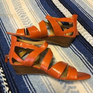 Nine West NEW orange lthr wedge sandals 8.5